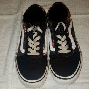 VANS Off The Wall Missy Size 3 Black Checkered Floral Lace Up Skate Sneakers